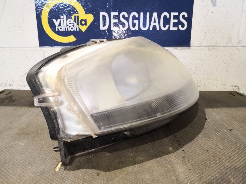 Recambio de faro derecho para citroen c3 1.4 audace referencia OEM IAM   