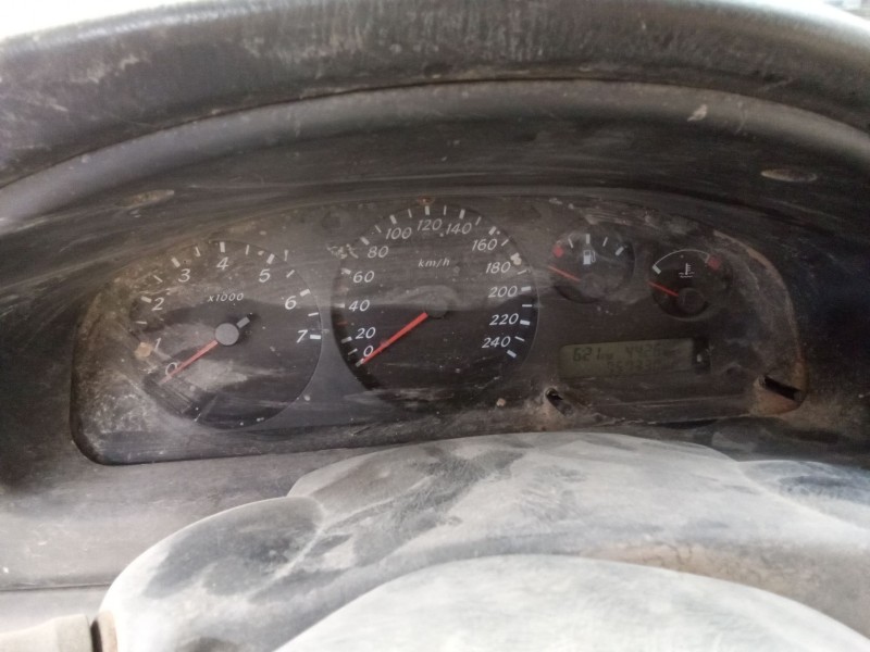 nissan almera (n16/e) del año 2002