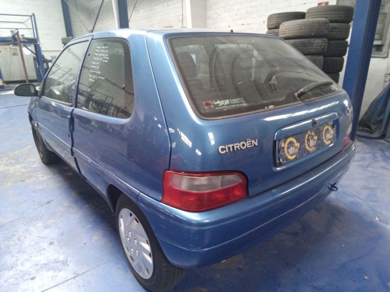 citroen saxo 1.1 image del año 2001