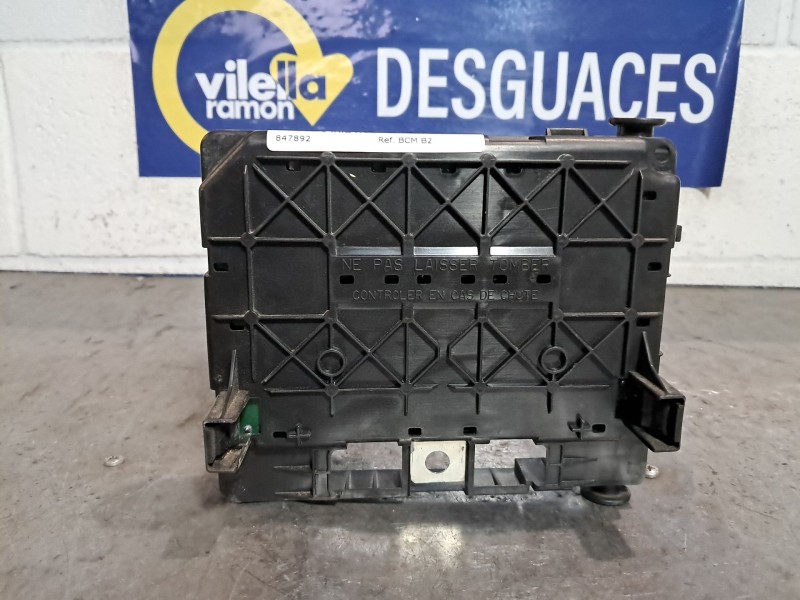 Recambio de centralita bcm para peugeot 206 berlina xn referencia OEM IAM BCMB2 9643498980 S118470002D