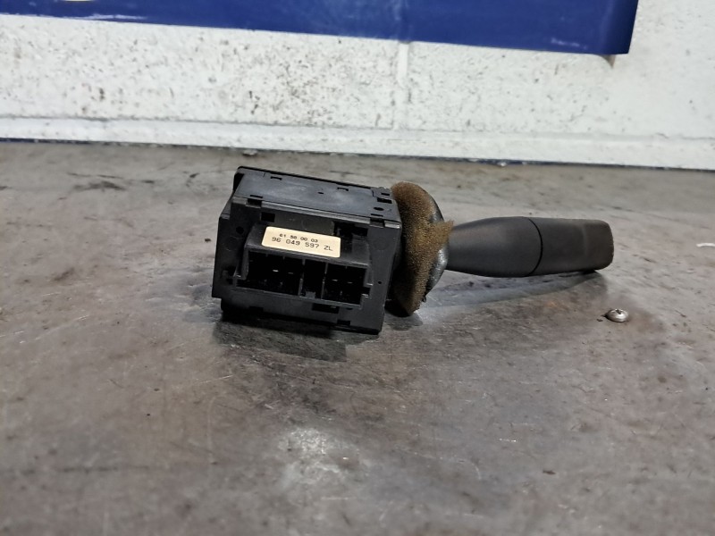 Recambio de mando limpia para citroen saxo 1.5 d image referencia OEM IAM 96049597ZL 61580003 