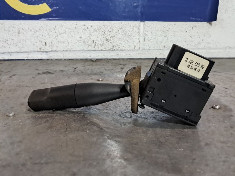 Recambio de mando limpia para citroen saxo 1.5 d image referencia OEM IAM 96049597ZL 61580003 