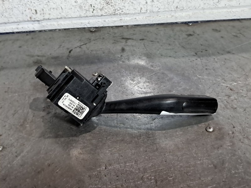 Recambio de mando intermitentes para volkswagen golf v berlina (1k1) gti referencia OEM IAM   