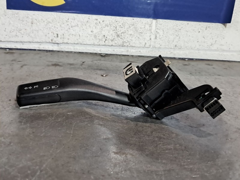 Recambio de mando intermitentes para volkswagen golf v berlina (1k1) gti referencia OEM IAM   