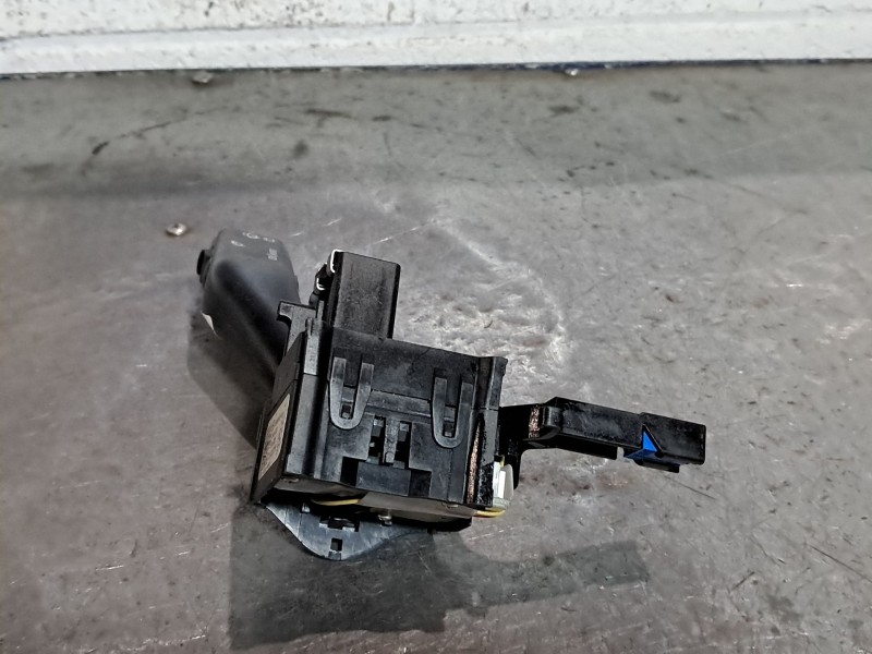 Recambio de mando limpia para volkswagen golf v berlina (1k1) gti referencia OEM IAM 1K0953519A  