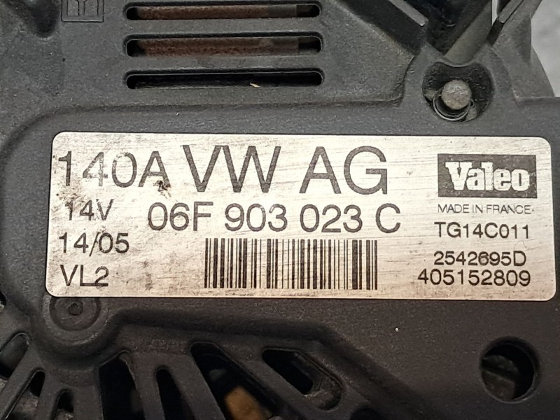 Recambio de alternador para volkswagen golf v berlina (1k1) gti referencia OEM IAM TG14C011  