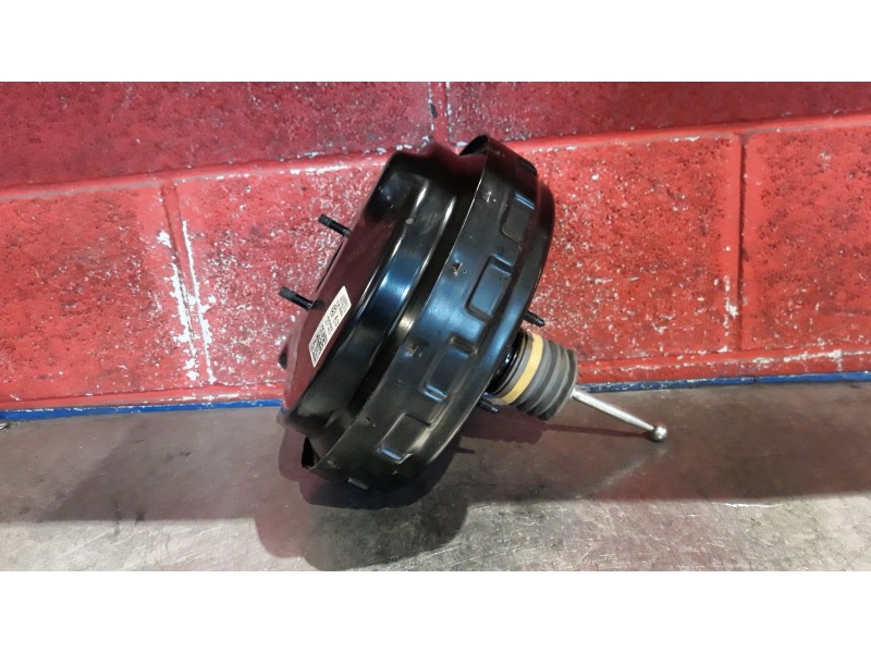 Recambio de servofreno para volkswagen caravelle corto 2.0 115 trendline referencia OEM IAM 7E0612101D 251877671501 