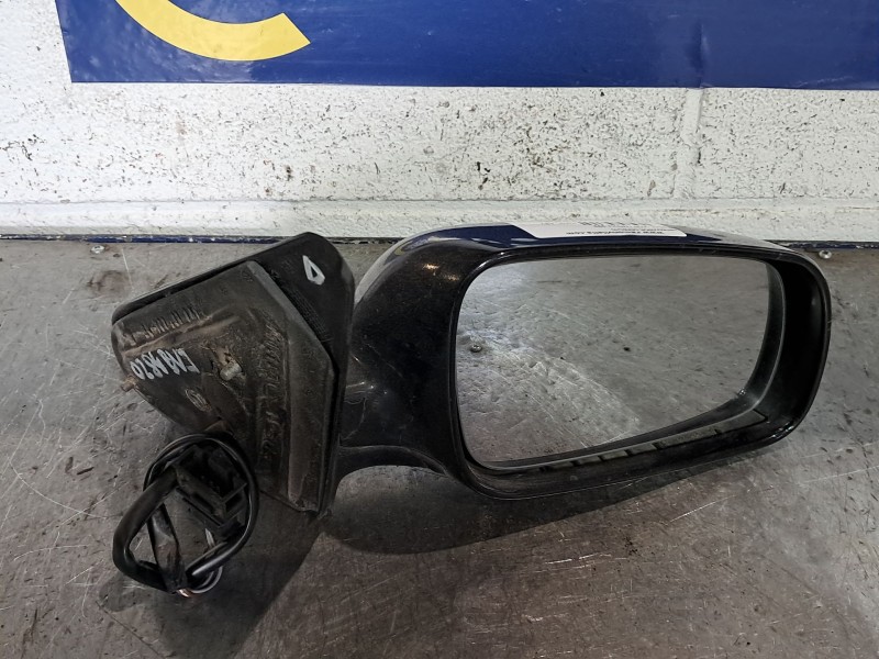 Recambio de retrovisor derecho para seat leon (1m1) referencia OEM IAM ELECTRIC  