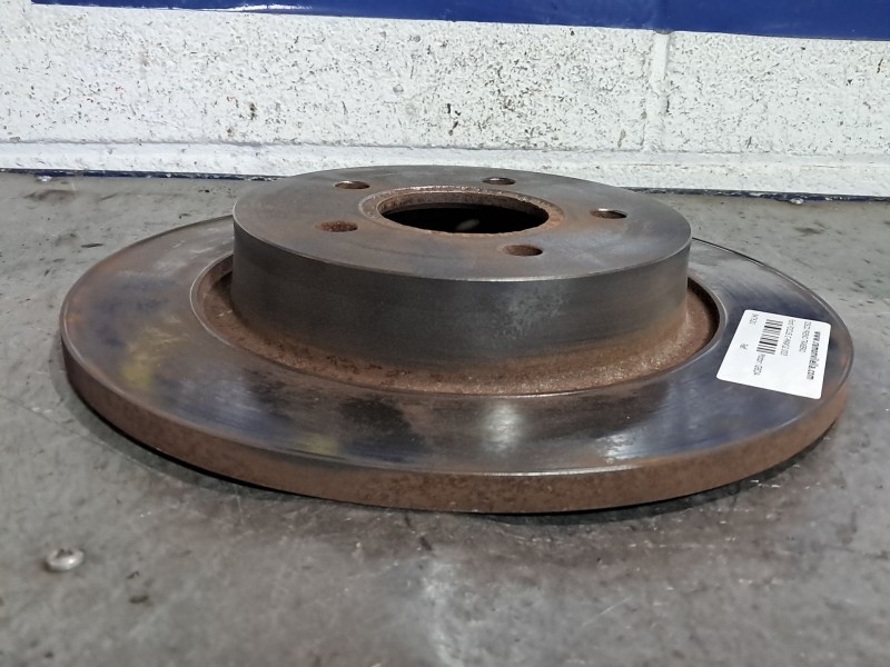 Recambio de disco freno trasero para ford focus c-max 1.6 tdci referencia OEM IAM   