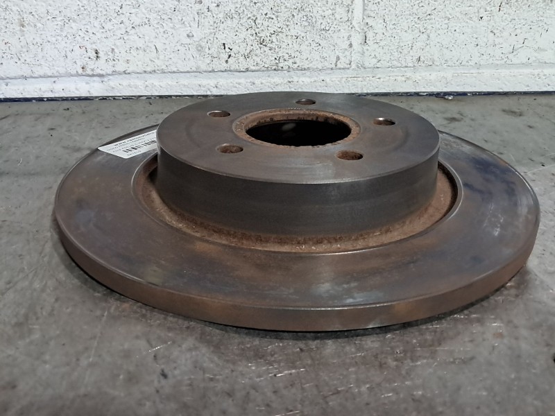 Recambio de disco freno trasero para ford focus c-max 1.6 tdci referencia OEM IAM   