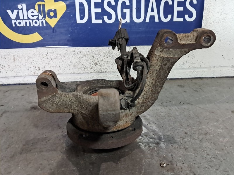 Recambio de mangueta delantera derecha para dacia logan referencia OEM IAM   