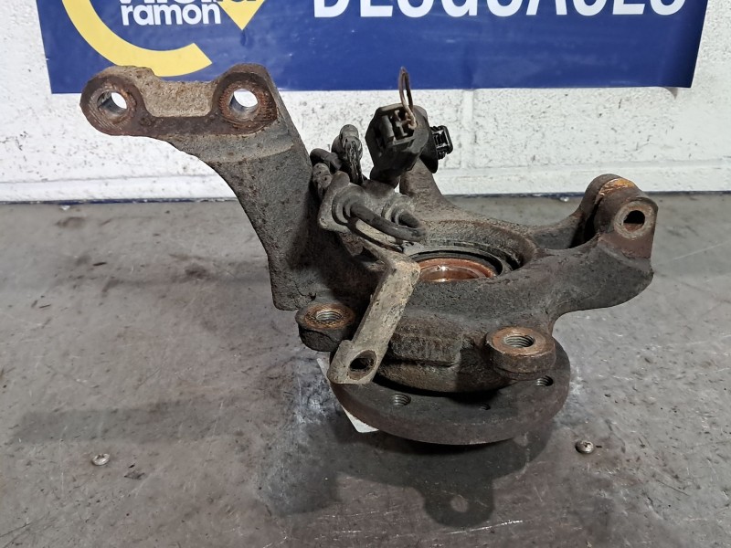 Recambio de mangueta delantera derecha para dacia logan referencia OEM IAM   