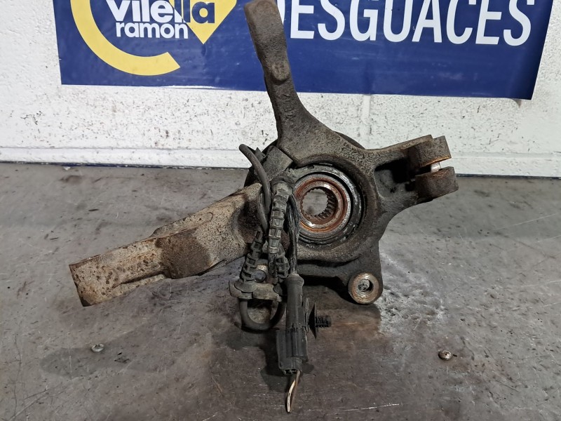 Recambio de mangueta delantera derecha para dacia logan referencia OEM IAM   