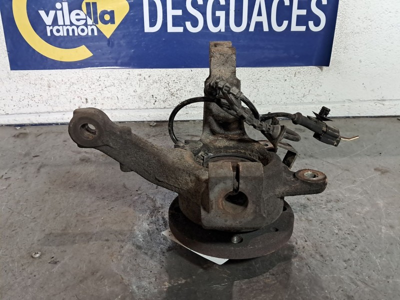 Recambio de mangueta delantera izquierda para dacia logan referencia OEM IAM   