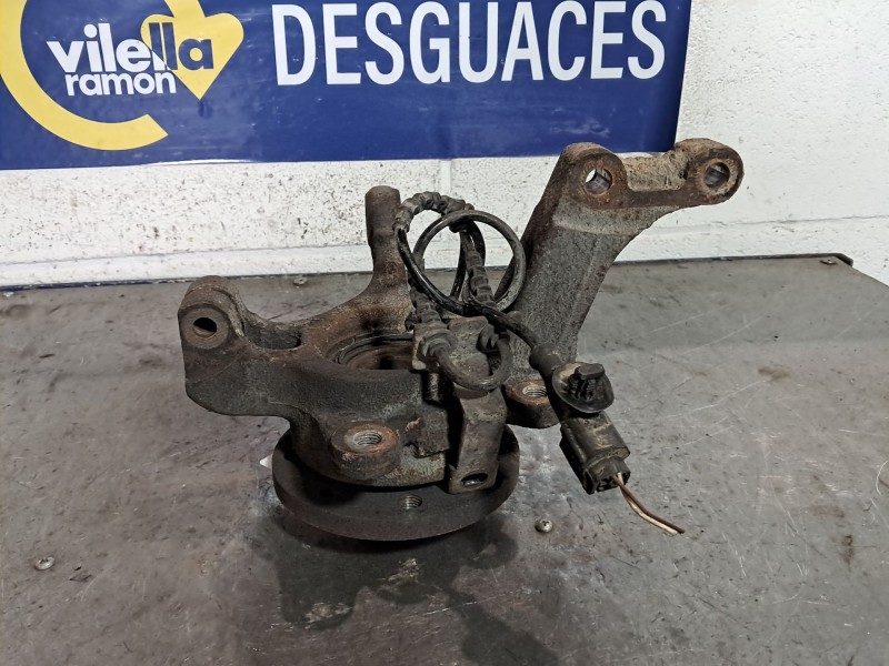 Recambio de mangueta delantera izquierda para dacia logan referencia OEM IAM   