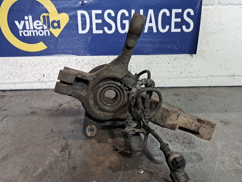 Recambio de mangueta delantera izquierda para dacia logan referencia OEM IAM   