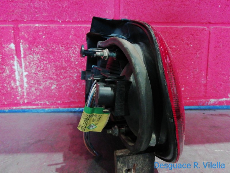 Recambio de piloto trasero izquierdo para renault megane i coupe fase 2 (da..) 1.6 16v dynamique (da04/b) | 10.00 - 12.02 1.6 16