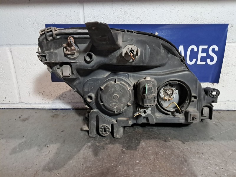Recambio de faro izquierdo para renault megane scenic alize 1.9dti referencia OEM IAM    Recambio de faro izquierdo para renault megane scenic alize 1.9dti referencia OEM IAM