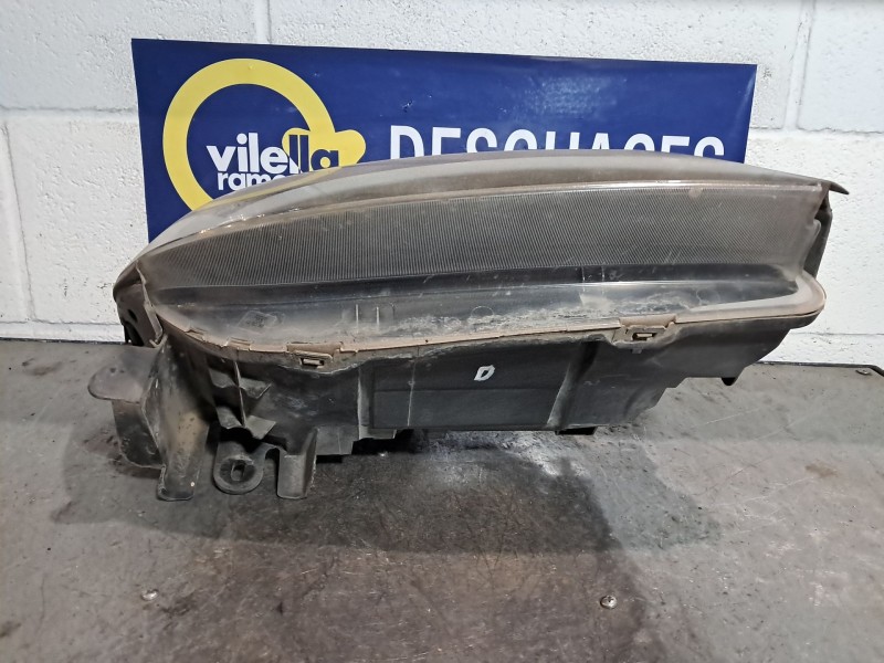 Recambio de faro derecho para renault megane scenic alize 1.9dti referencia OEM IAM    Recambio de faro derecho para renault megane scenic alize 1.9dti referencia OEM IAM
