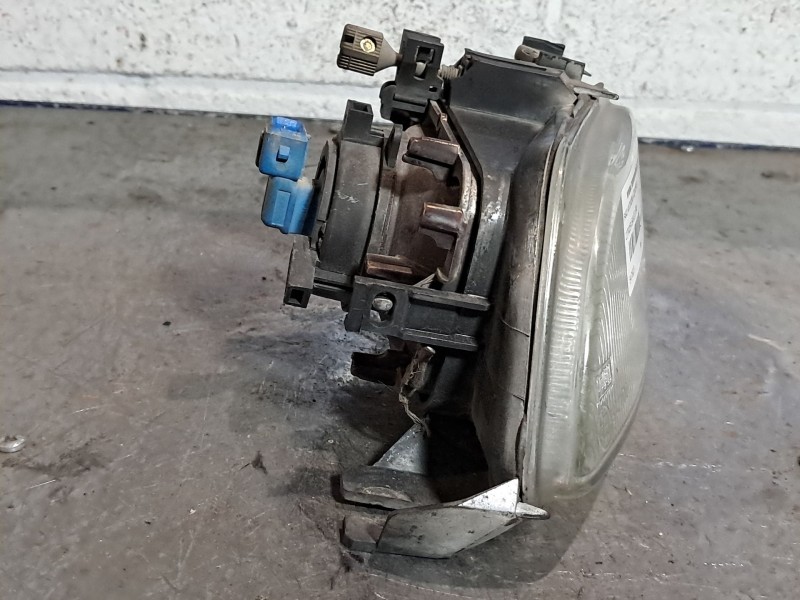 Recambio de faro antiniebla izquierdo para citroen saxo 1.5 d image referencia OEM IAM   