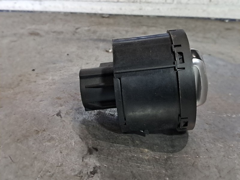 Recambio de mando luces para volkswagen golf v berlina (1k1) gti referencia OEM IAM   