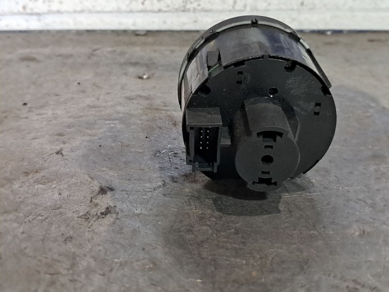 Recambio de mando luces para volkswagen golf v berlina (1k1) gti referencia OEM IAM   