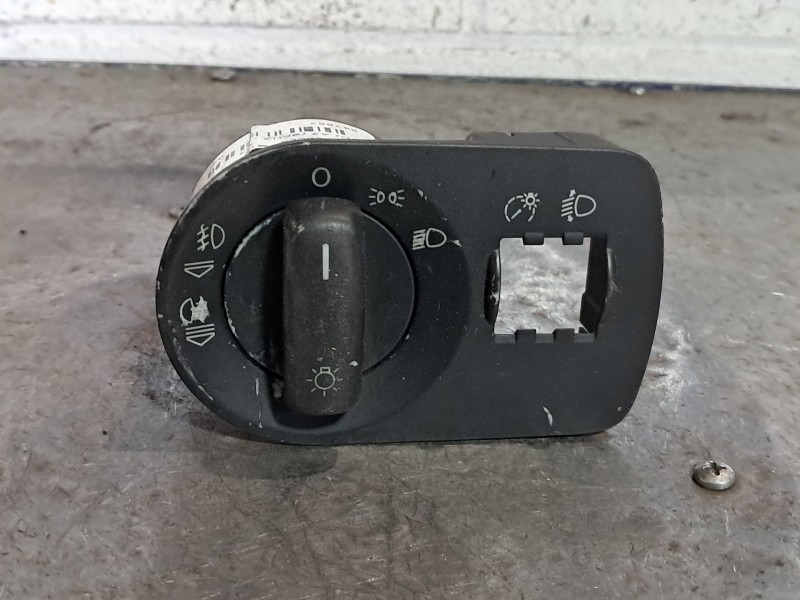 Recambio de mando luces para audi a3 (8p) 2.0 tdi referencia OEM IAM 8P1941531Q 04056723 