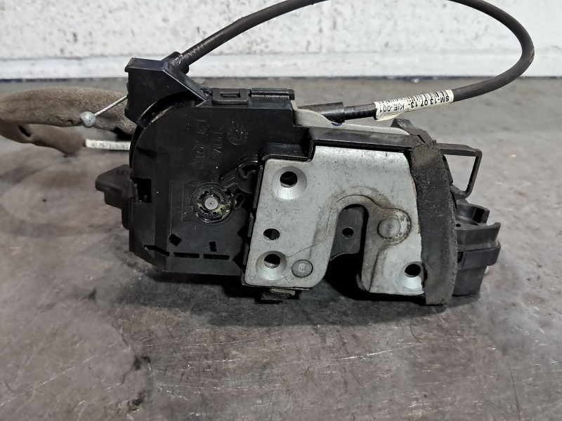 Recambio de cerradura puerta trasera izquierda para renault clio iv business referencia OEM IAM   