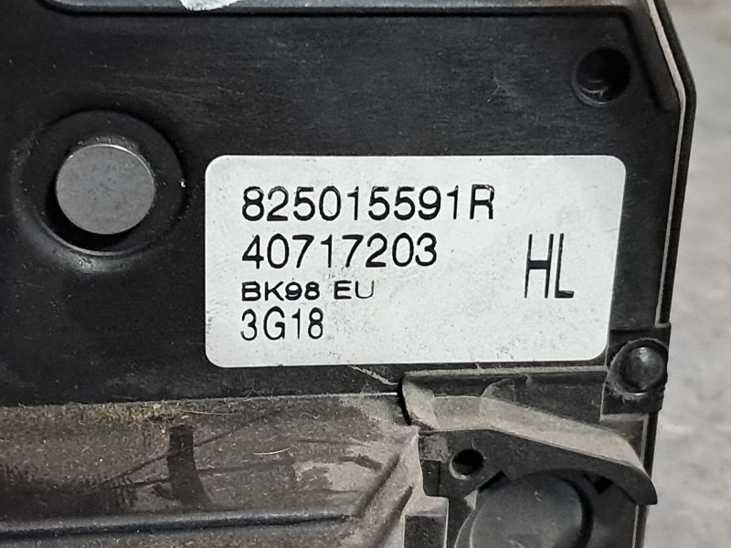 Recambio de cerradura puerta trasera izquierda para renault clio iv business referencia OEM IAM   