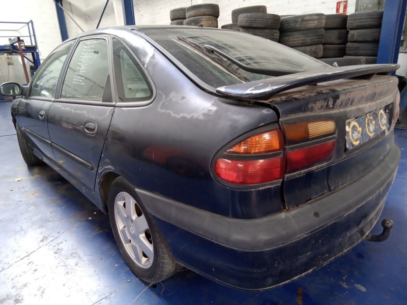 renault laguna (b56) 1.9 dci rt | 03.00 - 12.01 del año 2000