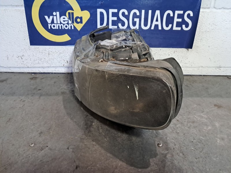 Recambio de faro izquierdo para seat leon (1m1) 1.9 tdi referencia OEM IAM   