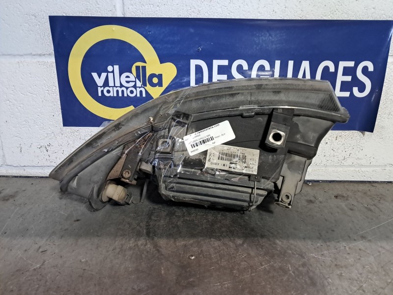 Recambio de faro izquierdo para seat leon (1m1) 1.9 tdi referencia OEM IAM   