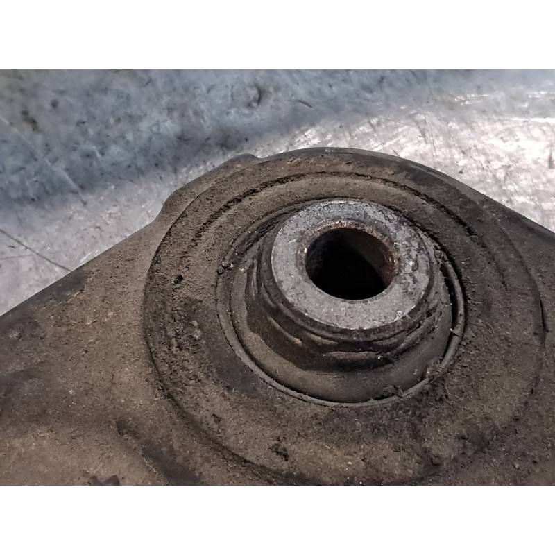 Recambio de brazo suspension inferior delantero derecho para peugeot 407 sw  | 0.04 - ...  | 0.04 - ... referencia OEM IAM   