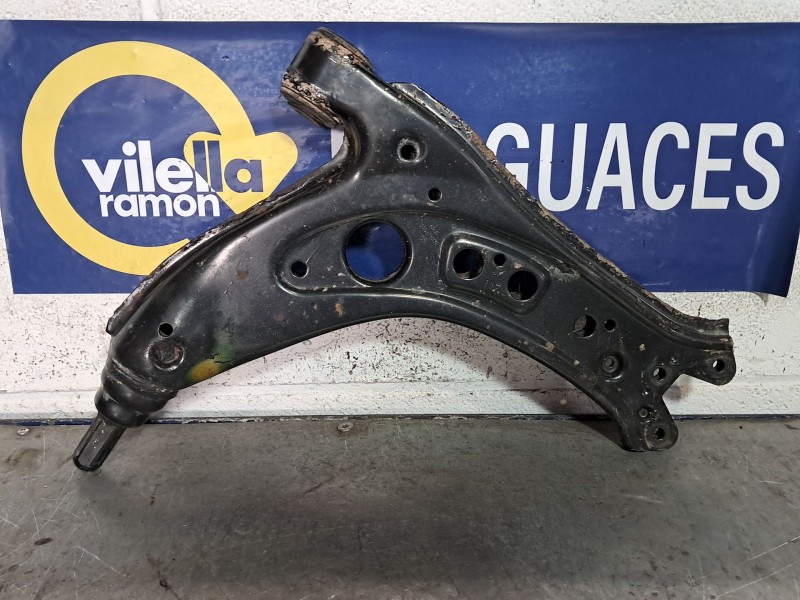 Recambio de brazo suspension inferior delantero derecho para seat ibiza (6l1) sport rider referencia OEM IAM    Recambio de brazo suspension inferior delantero derecho para seat ibiza (6l1) sport rider referencia OEM IAM