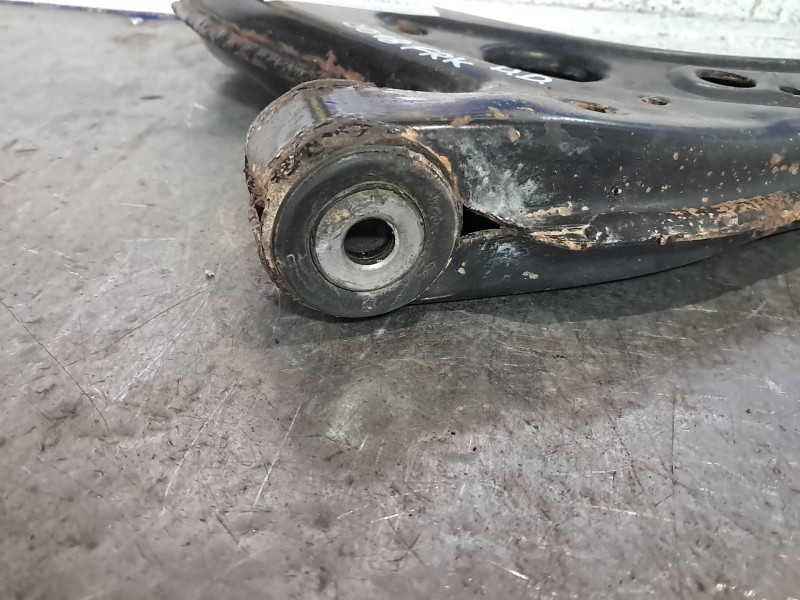 Recambio de brazo suspension inferior delantero derecho para seat ibiza (6l1) sport rider referencia OEM IAM    Recambio de brazo suspension inferior delantero derecho para seat ibiza (6l1) sport rider referencia OEM IAM