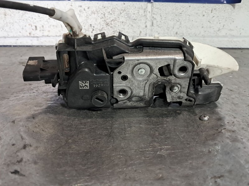 Recambio de cerradura puerta delantera izquierda para citroen c3 attraction referencia OEM IAM   