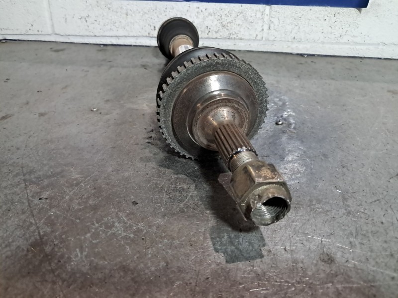 Recambio de transmision delantera izquierda para peugeot 206 1.4 75 referencia OEM IAM   