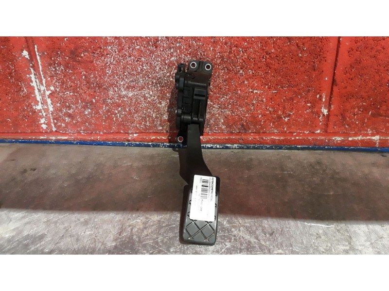Recambio de potenciometro pedal para volkswagen caravelle corto 2.0 115 trendline referencia OEM IAM 7E1721503C 6PV00849643 