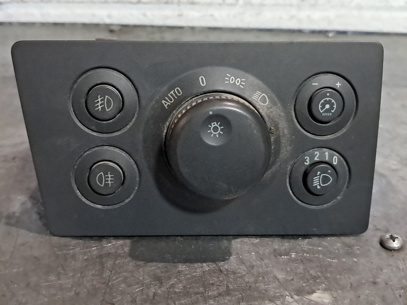 Recambio de mando luces para opel zafira b  | 0.05 - ...  | 0.05 - ... referencia OEM IAM 13205868 04060101 