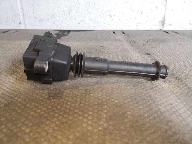 Recambio de bobina encendido para lancia lybra berlina 2.0 lx referencia OEM IAM 0221504014  