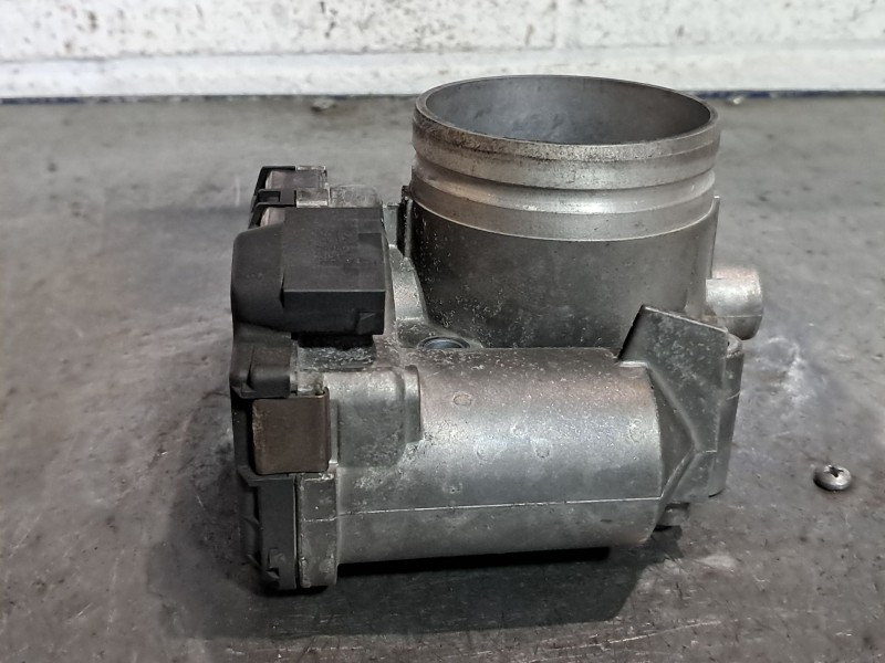 Recambio de caja mariposa para lancia lybra berlina 2.0 lx referencia OEM IAM 0205003052  