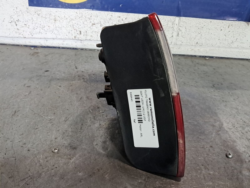 Recambio de piloto trasero derecho para seat leon (1m1) sport referencia OEM IAM   