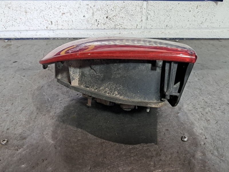 Recambio de piloto trasero derecho para seat leon (1m1) sport referencia OEM IAM   