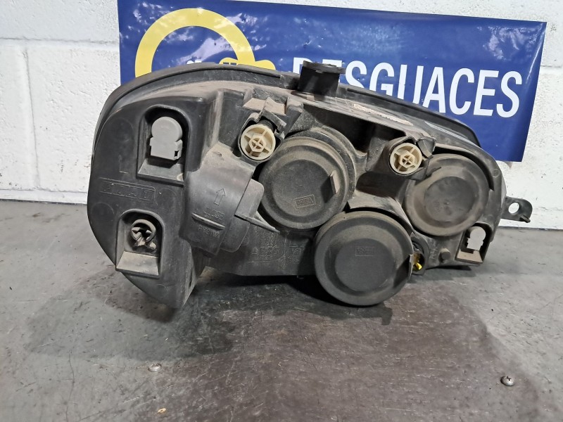 Recambio de faro izquierdo para fiat punto berlina (188) 1.2 16v cat referencia OEM IAM   