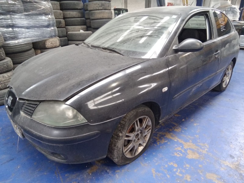 seat ibiza (6l1) del año 2003