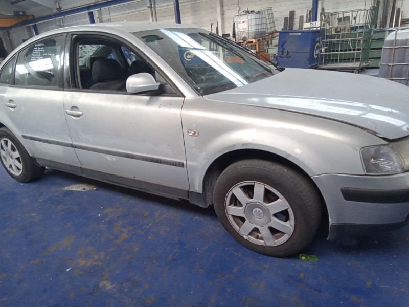 volkswagen passat berlina (3b2) del año 1999