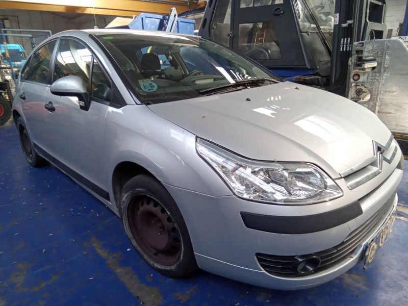 citroen c4 berlina del año 2008