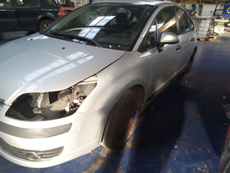 citroen c4 berlina del año 2008