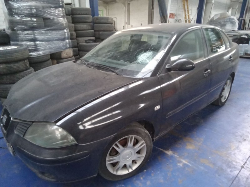 seat cordoba berlina (6l2) del año 2002