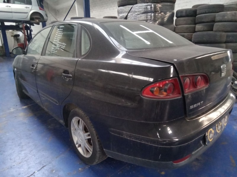seat cordoba berlina (6l2) del año 2002